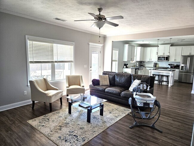 Building Photo - 2551 Traverse Trl