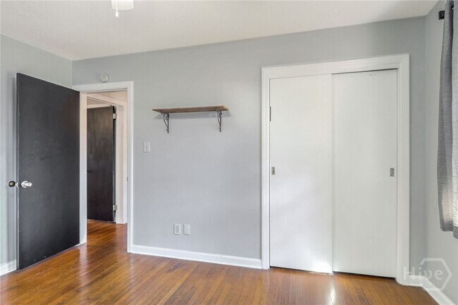 Building Photo - 5209 Habersham St