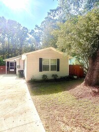 Building Photo - 822 California St