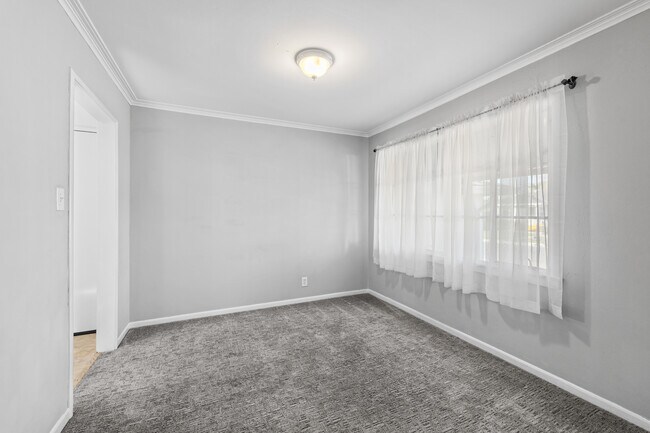 Building Photo - 316 Cupertino Way