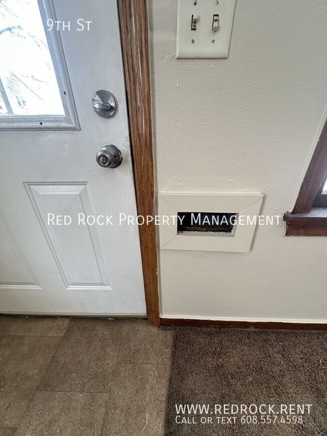 Building Photo - 857 9th St