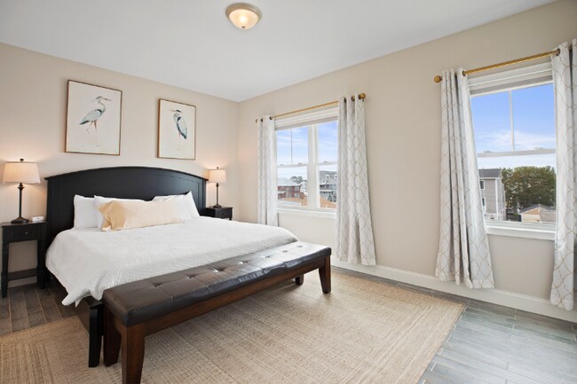 Building Photo - 128 Ashworth Ave