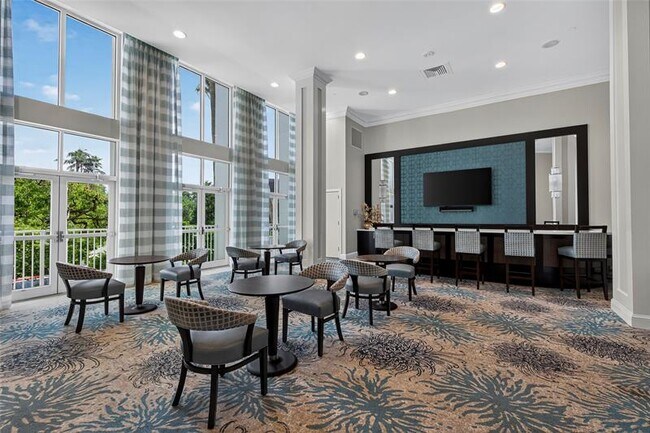 Building Photo - 3700 S Ocean Blvd