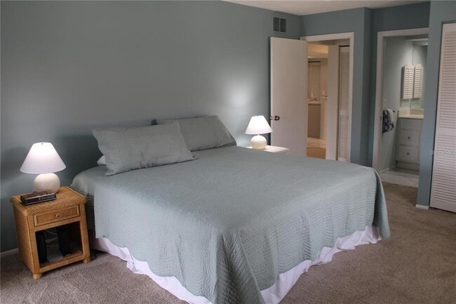 Building Photo - 6472 Seagull Dr