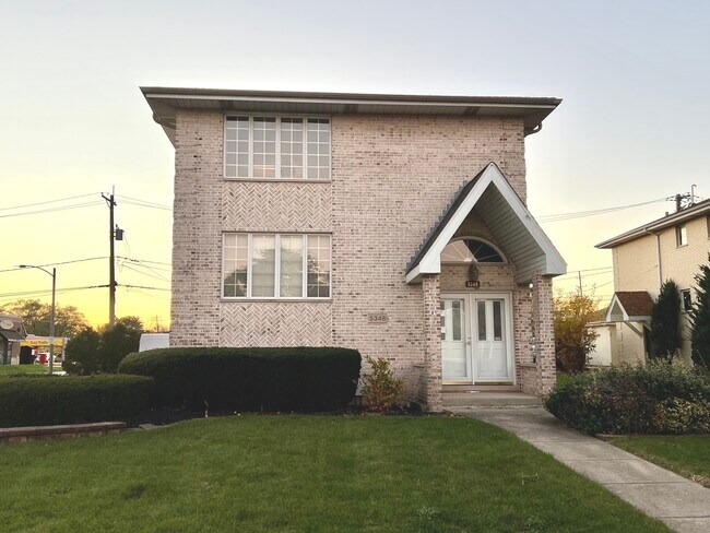 Primary Photo - 5348 6th Ave