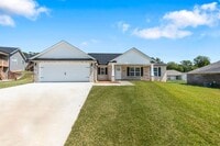 Building Photo - Newer House In Cape Girardeau