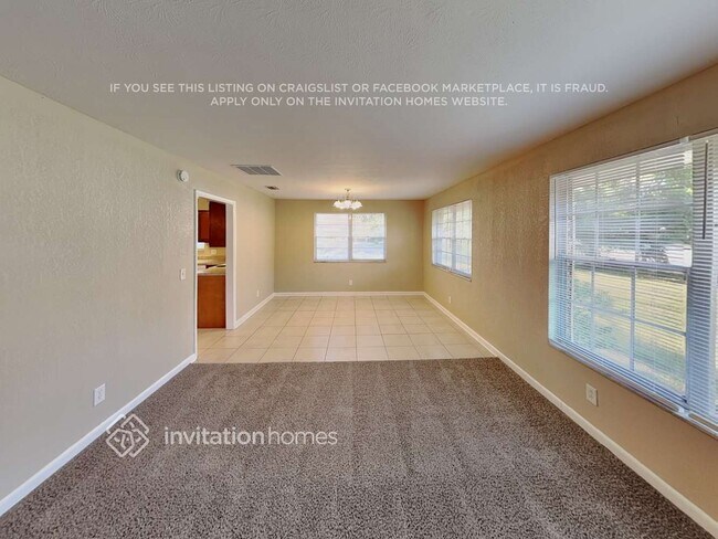 Building Photo - 4529 Naranja Dr S