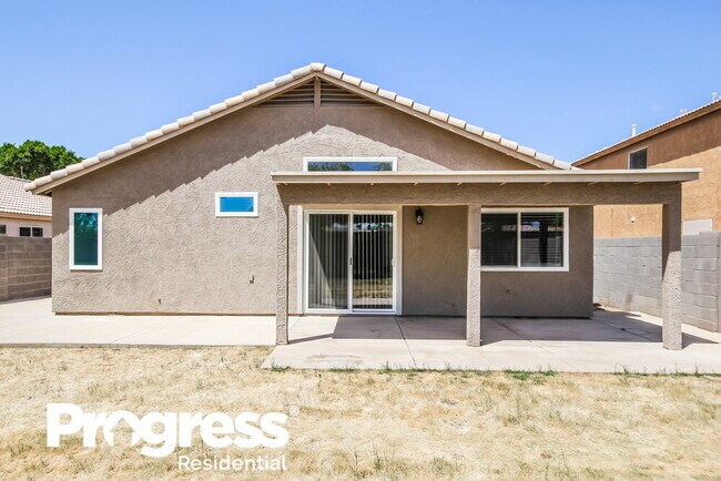 Building Photo - 2613 S Ananea