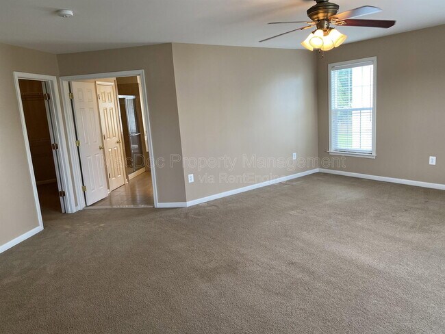 Building Photo - 121 Riggs Rd