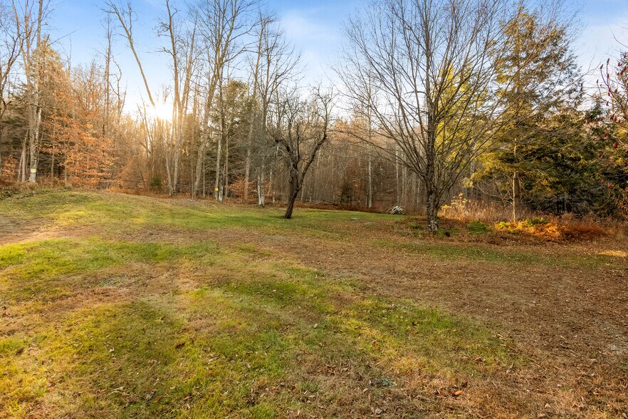 Building Photo - 293 Craig Ln