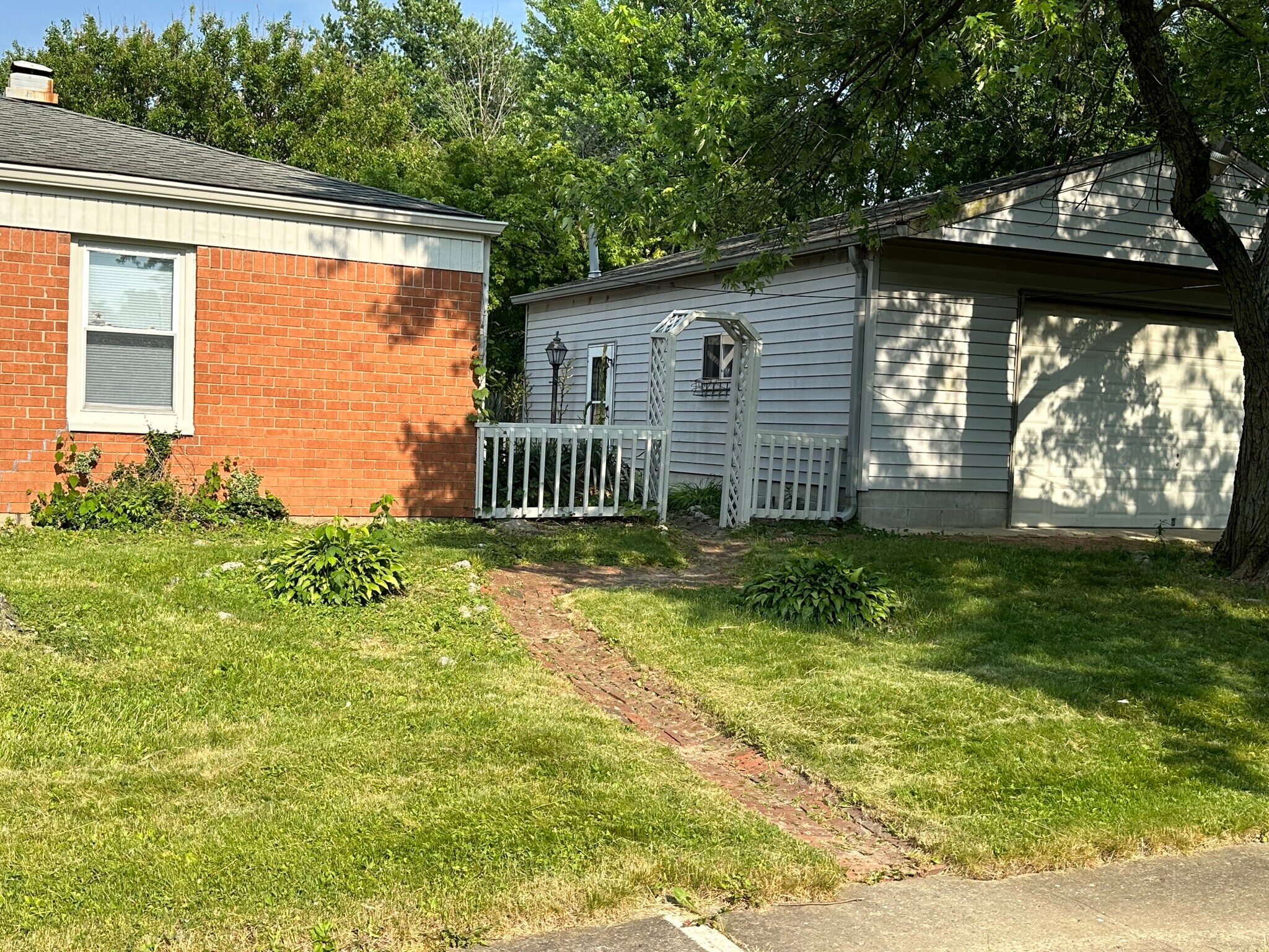 Building Photo - 8101 Shibler Dr