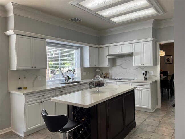 Building Photo - 4103 Pebble Beach Dr
