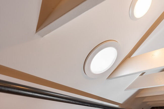 Building Photo - 235 Old South High St