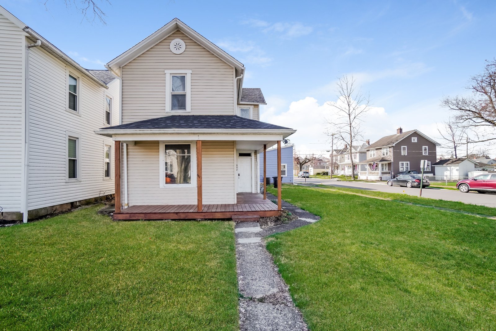 Building Photo - 602 King St