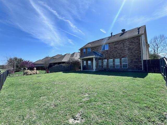 Building Photo - 9520 Water Tree Dr