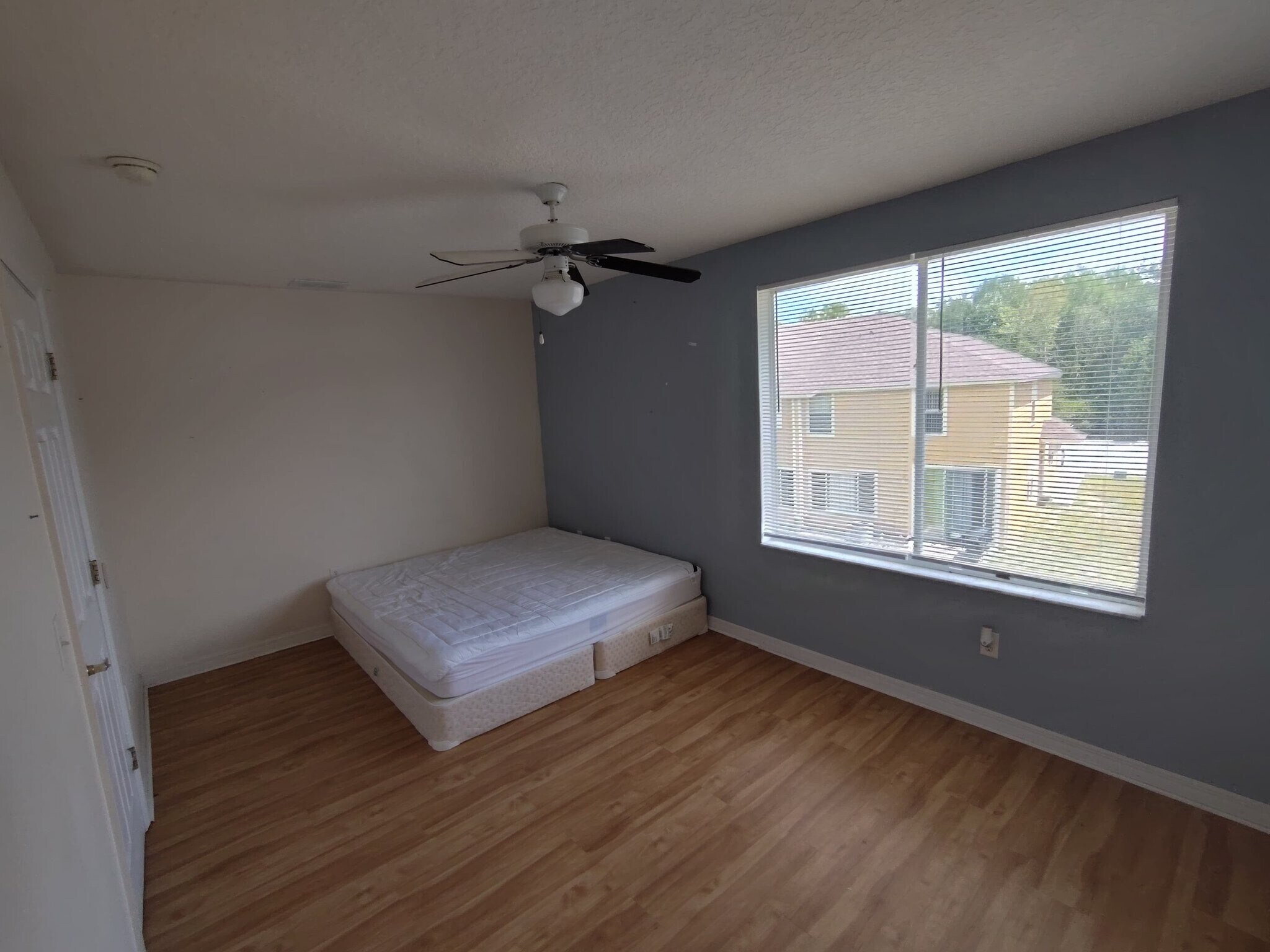 Building Photo - 400 Australian Way