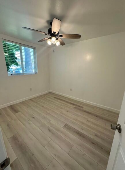 Building Photo - 615 Stiteswood Ave
