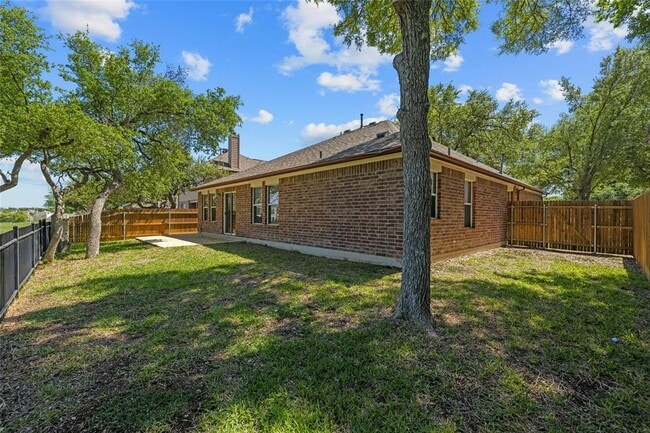 Building Photo - 3816 Harvey Penick Dr