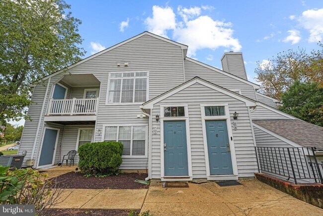 Building Photo - 8792 Grasmere Ct