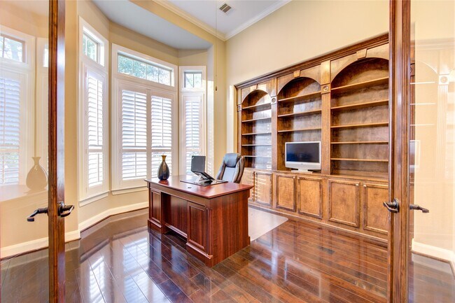 Building Photo - 4711 Derbywood Glen Ln
