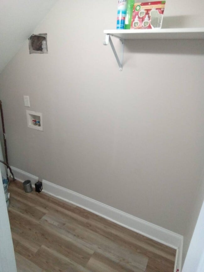 Building Photo - Luxury Condo in Monroe's Beautiful Historic District!  Some Utilities included.