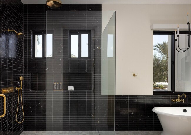 Building Photo - 80805 Vista Bonita Trail