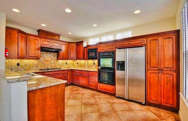 Building Photo - 4150 Munoz Ct