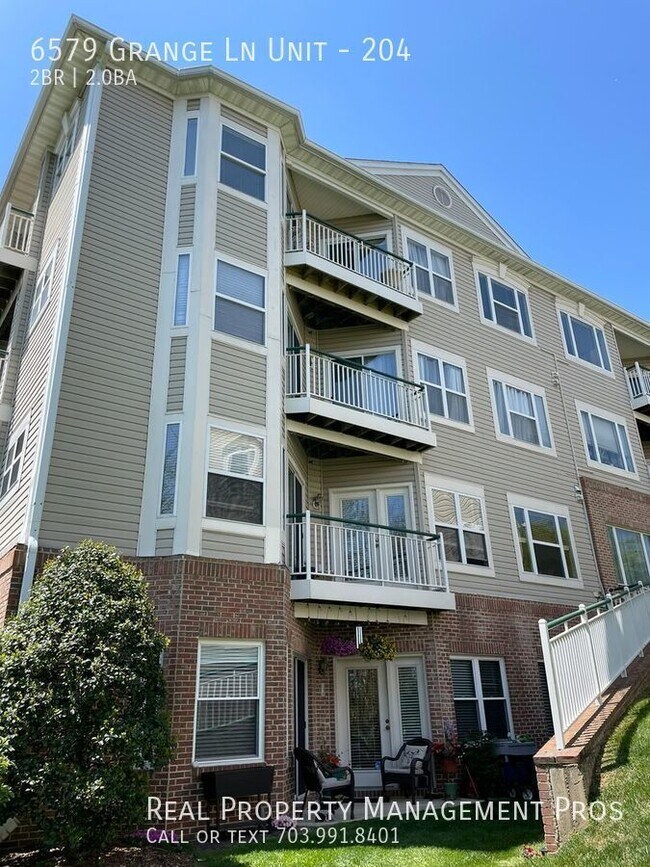 Building Photo - 6579 Grange Ln