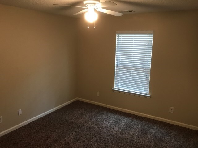 Building Photo - 83 Yellow Jasmine Ct