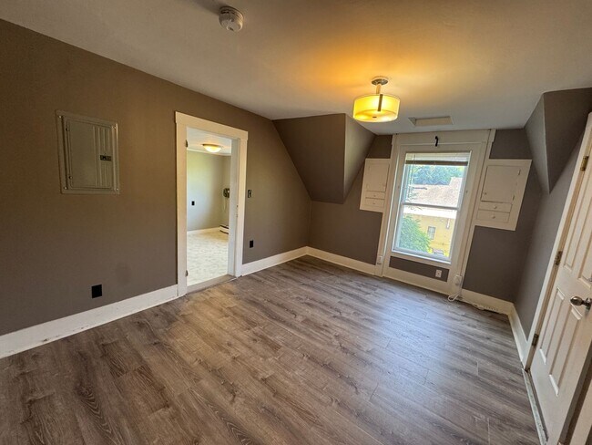 Interior Photo - 51-53 Pleasant St