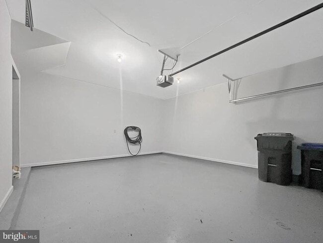Building Photo - 8173 McCauley Way