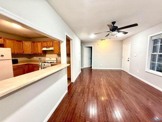 Building Photo - 1316 Starnes St