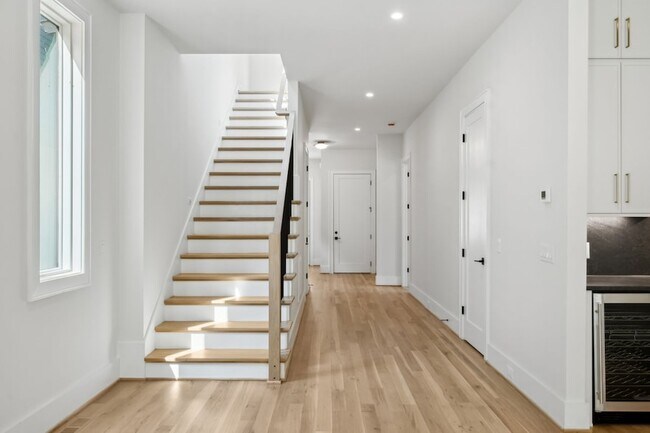 Building Photo - 85 Brookwood Terrace