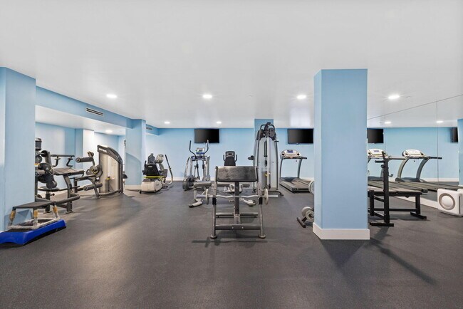 Building Photo - 2773 S Ocean Blvd