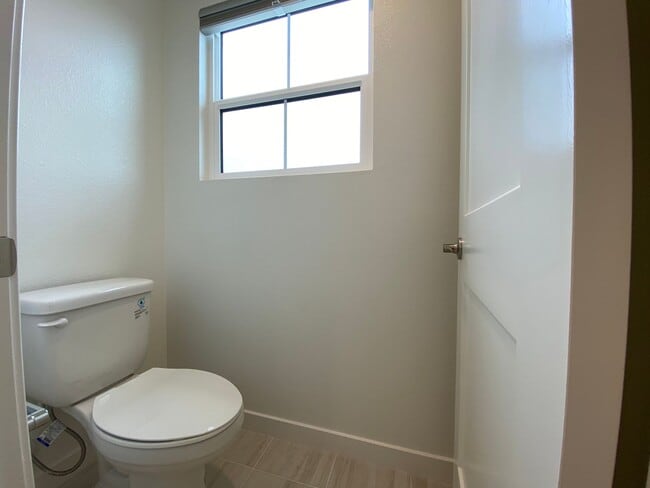 Building Photo - New Build 3bd/3bth in Coral Ridge Communit...