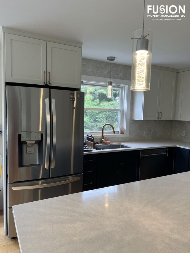 Building Photo - Beautiful Mountain Crest Home for Rent in Williston, Vermont