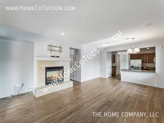 Building Photo - 1628 W Gentle Brook Trail