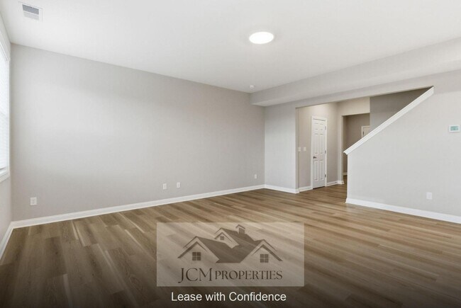 Building Photo - 113 Lambert Fld