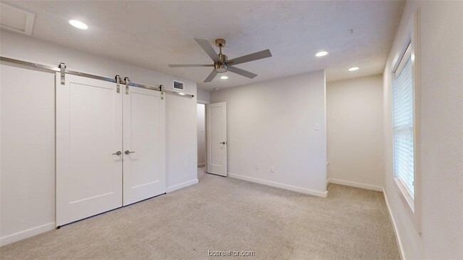 Building Photo - 500 First Street Unit 1