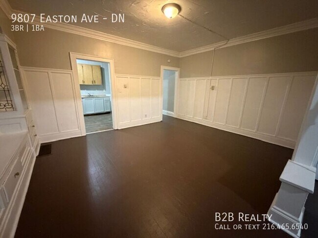 Building Photo - 9807 Easton Ave