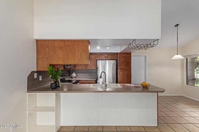 Building Photo - 9128 E Evans Dr