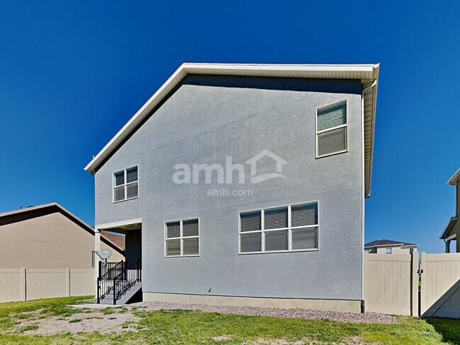 Building Photo - 2308 E Tumbleweed Rd