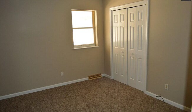 Building Photo - 1901 Steeple Chase Court