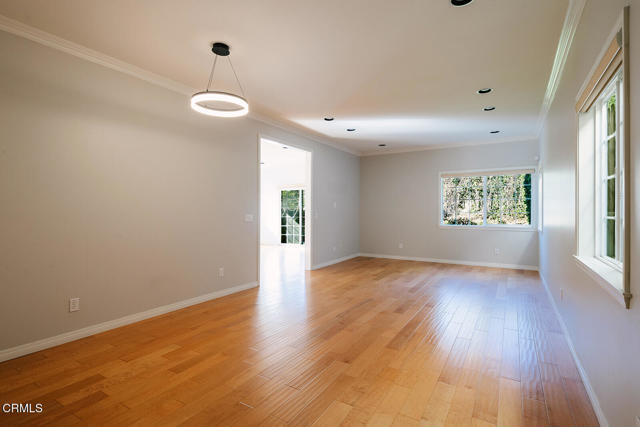 Building Photo - 2409 Olive Ave