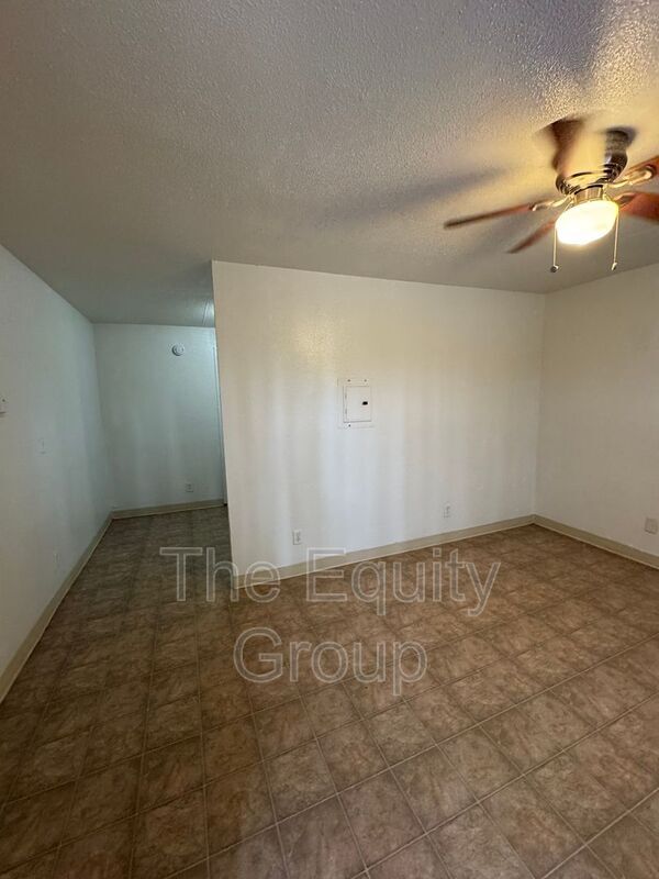Building Photo - 32606 Rd 124