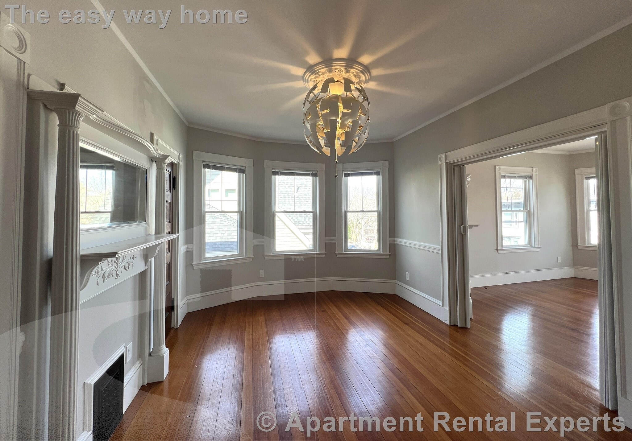 Building Photo - 107 Oxford St