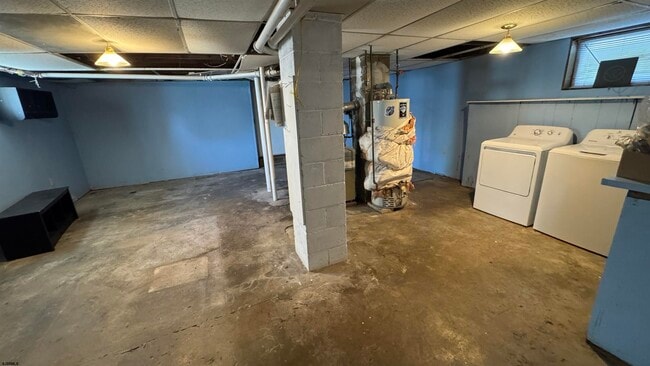 Building Photo - 116 E Edgewater Ave