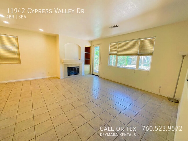 Building Photo - 11942 Cypress Valley Dr
