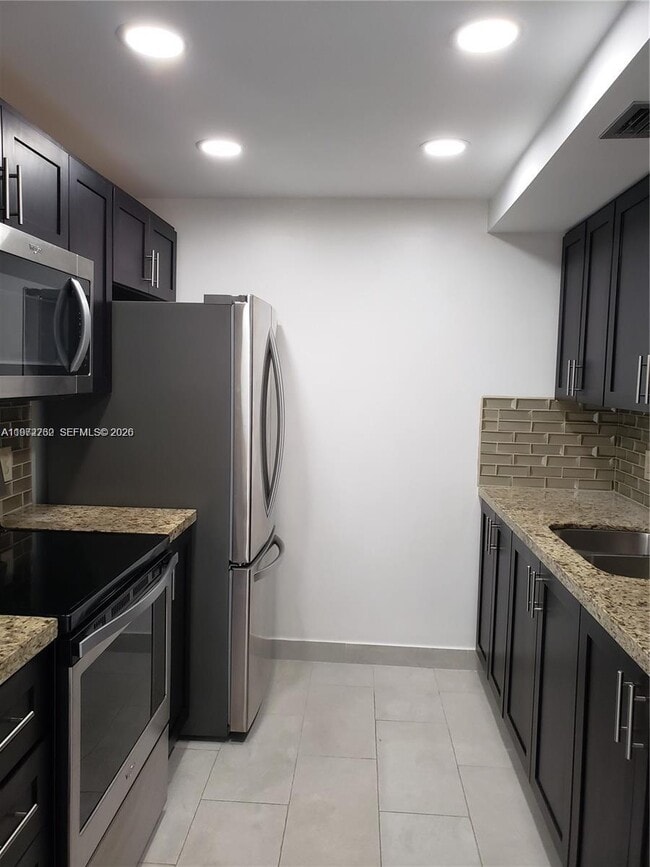 Building Photo - 13255 SW 9th Ct