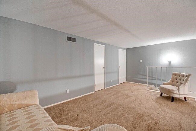 Building Photo - 14777 Wunderlich Dr